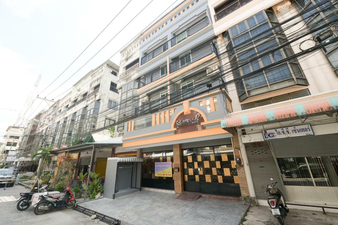 Oyo 347 Southside Residence Pattaya Bagian luar foto