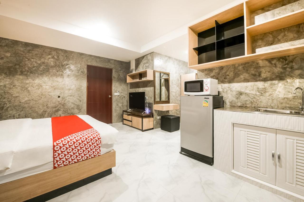 Oyo 347 Southside Residence Pattaya Bagian luar foto